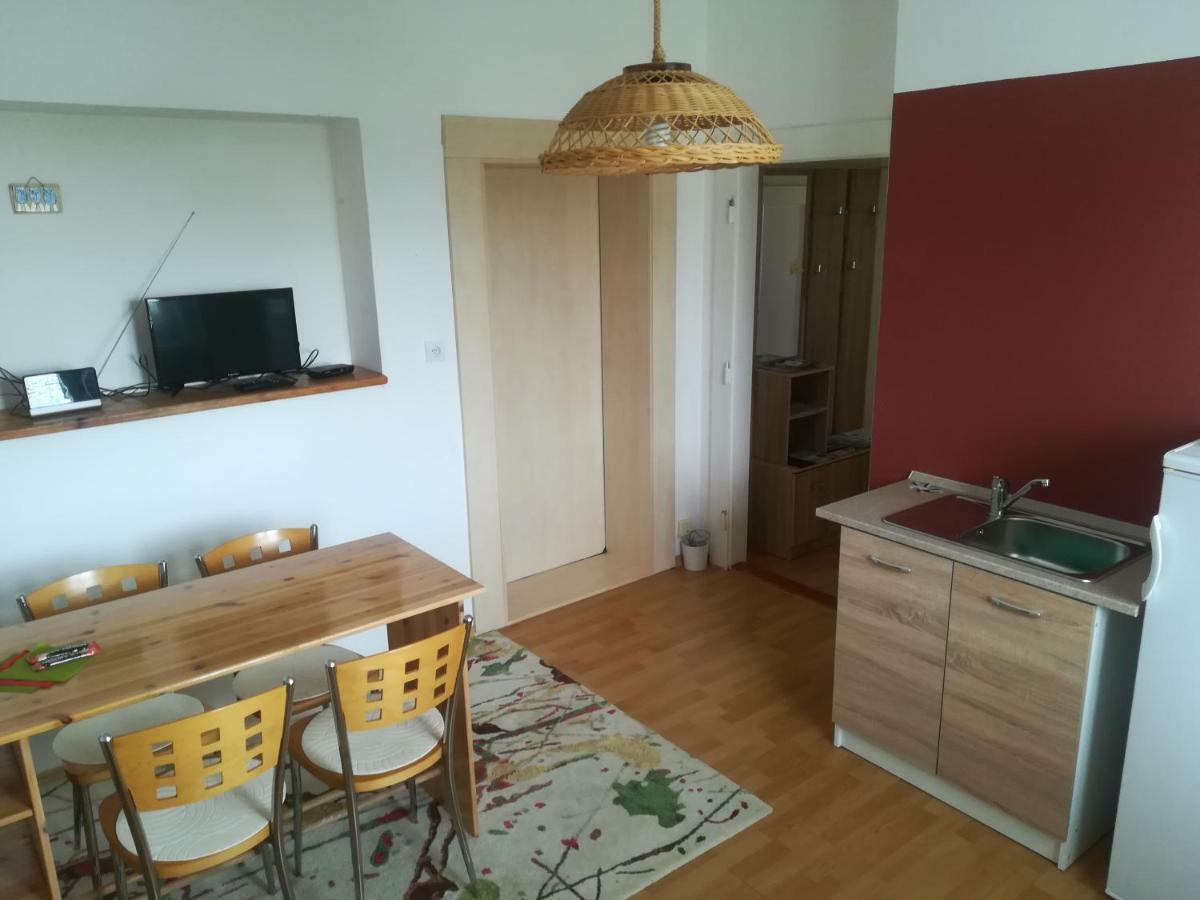 Penzion Flora Žatec Kültér fotó